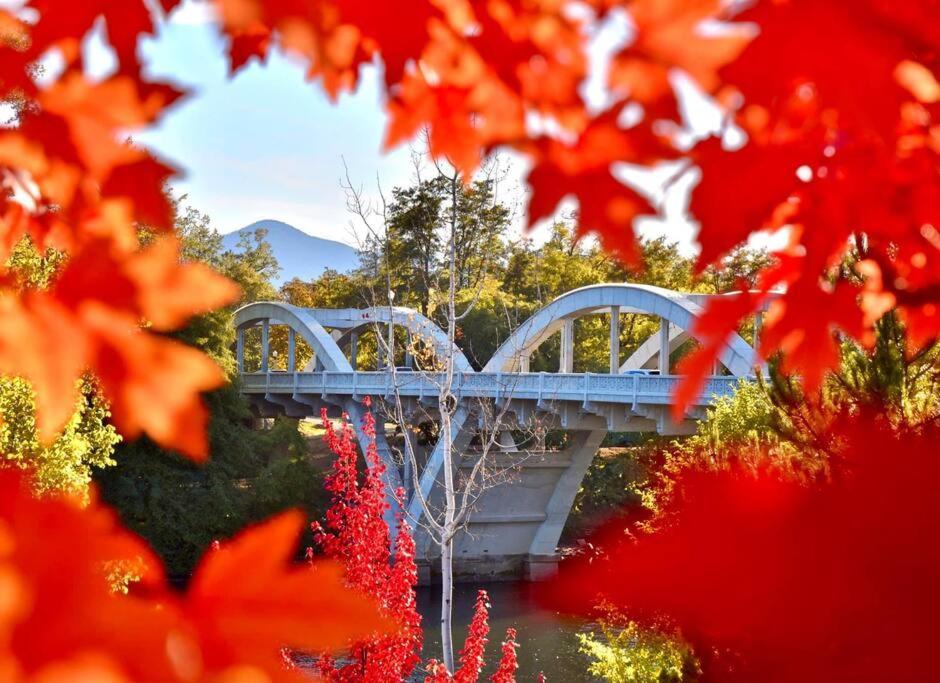 Bear Mountain - Suite 1 Grants Pass Ngoại thất bức ảnh